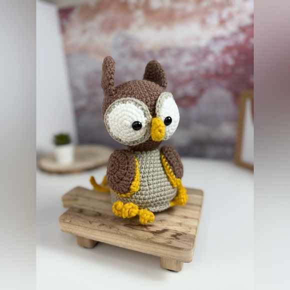 Handcrafted Owl Crochet Stuffed Amigurumi Toy Decor - Picture 1 of 9